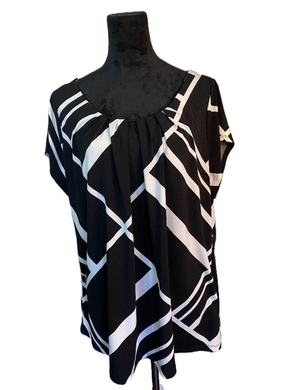 Worthington SZ 2X Black and White Print Top